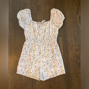 FOR ALL SEASONS Floral Puff Girls Romper